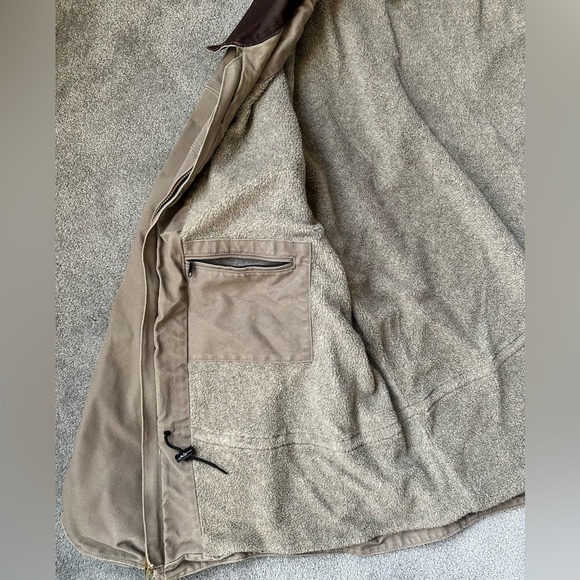 Carhartt Men’s jacket - Picture 3 of 6